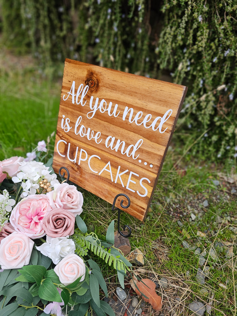 Cupcake Sign